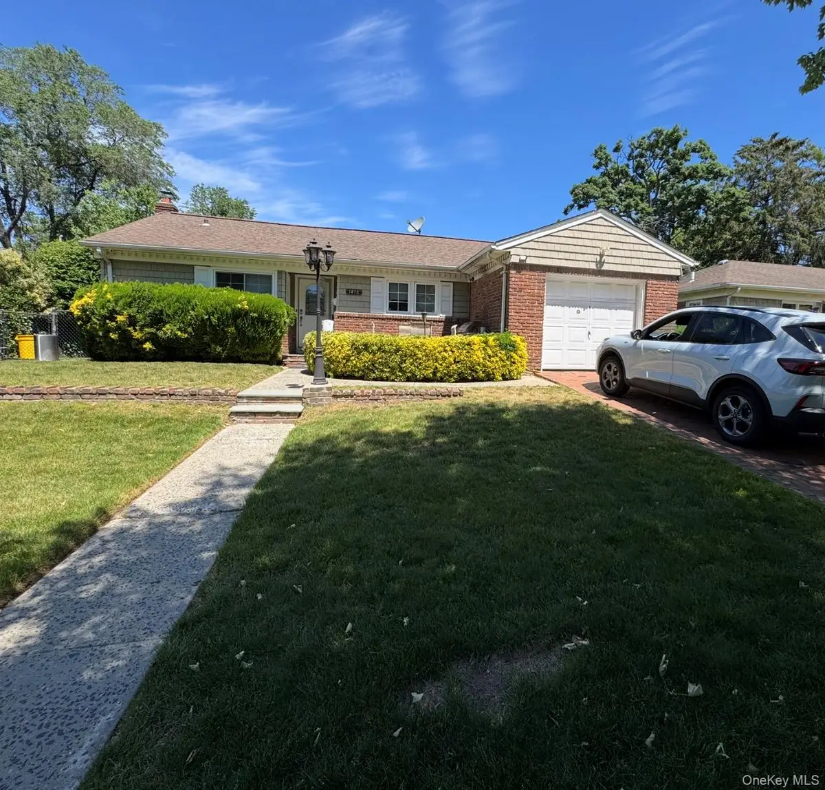 1498 Kew Avenue, Hewlett, NY 11557 - #1