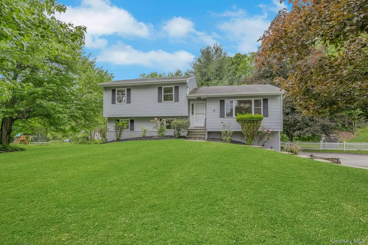 20 Elizabeth Terrace, Wappingers Falls, NY 12590 - #1