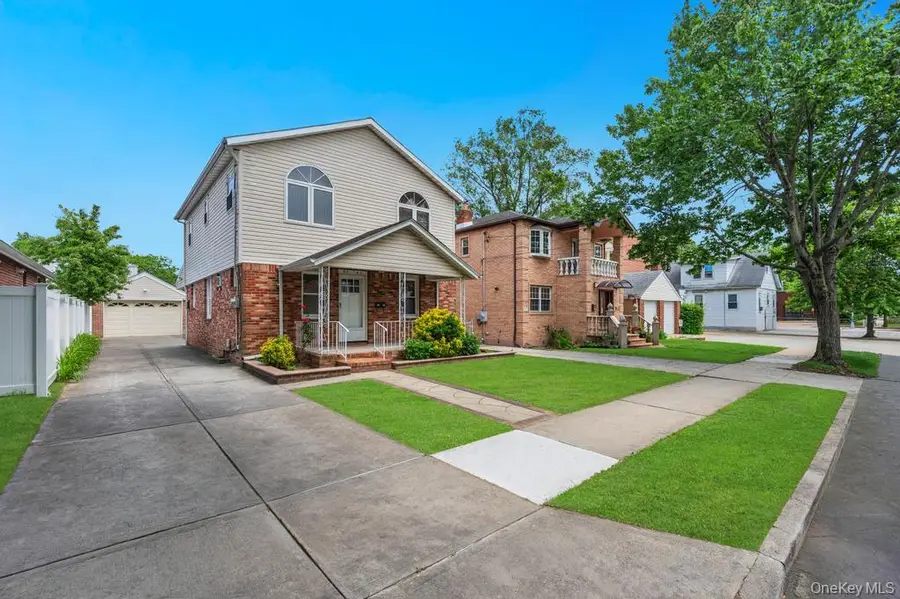 8343 261st Street, Glen Oaks, NY 11004 - #3