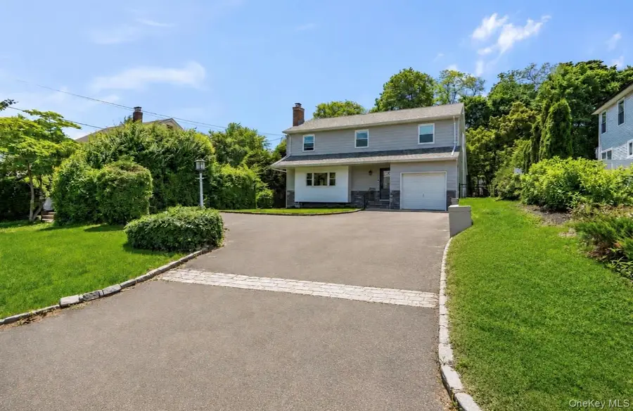 434 W Main Street, Huntington, NY 11743 - #2