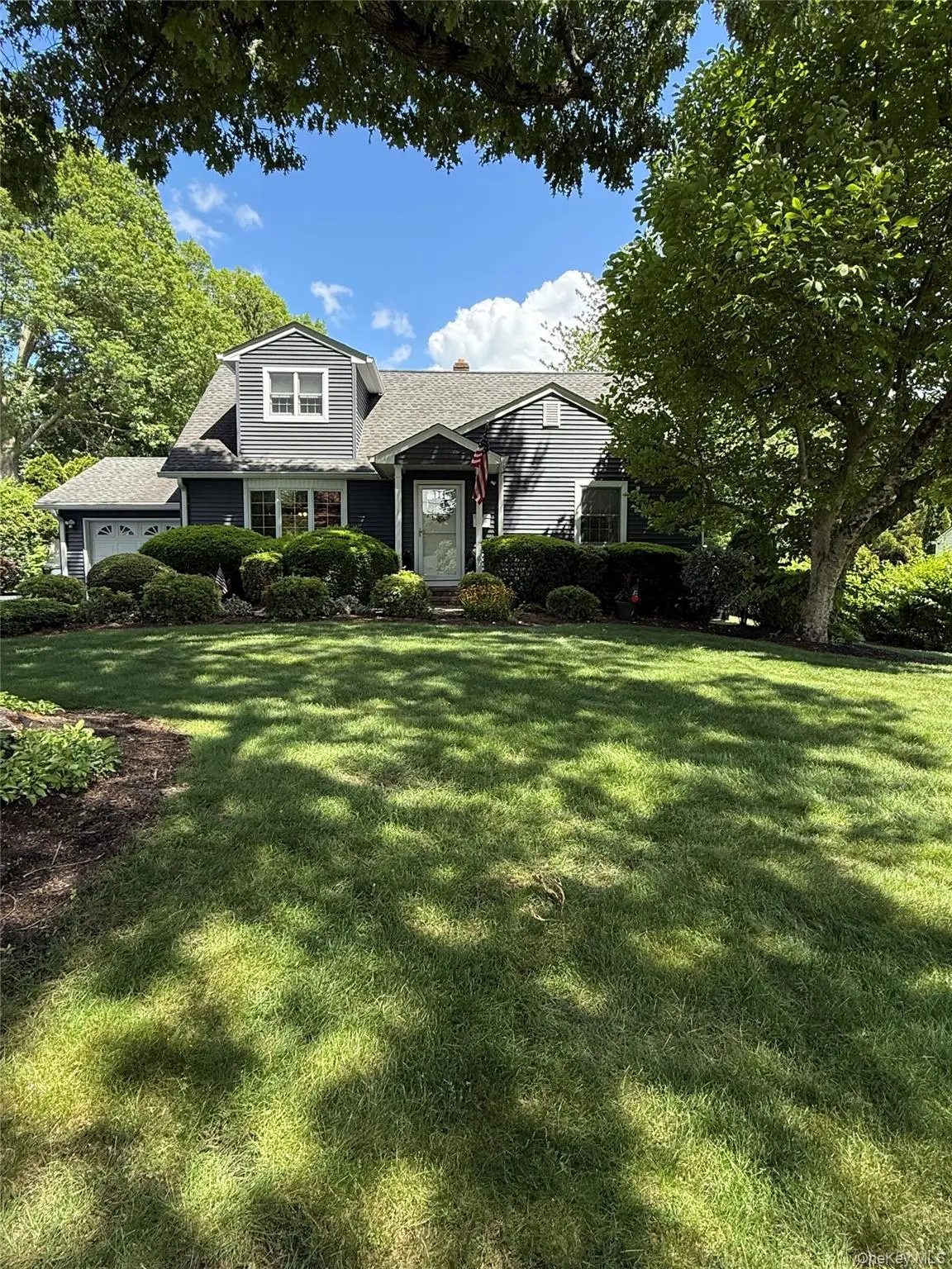 10 N Edsall Avenue, Nanuet, NY 10954 - #1