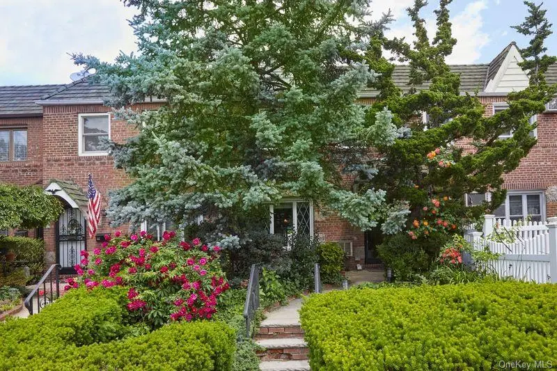 6157 77th Place, Middle Village, NY 11379 - #1