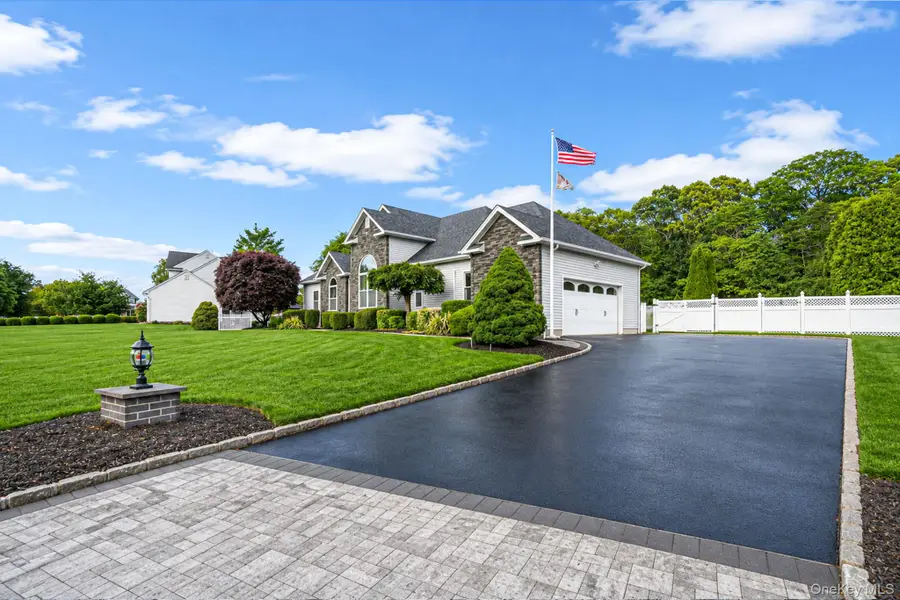 41 Paige Lane, Moriches, NY 11955 - #3