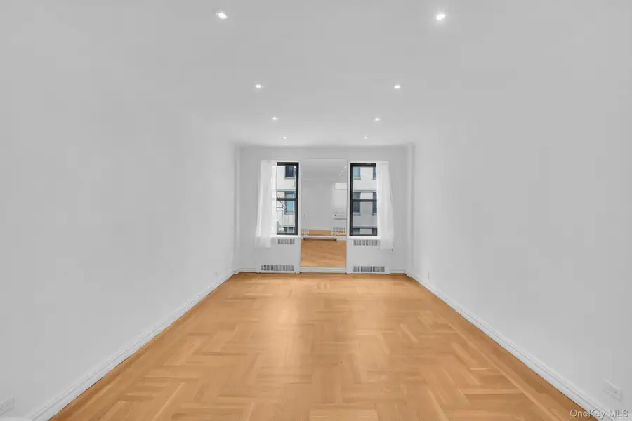 225 W 25th Street #5K, New York, NY 10001 - #2