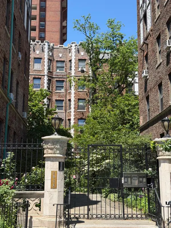 3396 Wayne Avenue #D22, Bronx, NY 10467