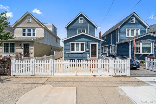 43 Dewitt Street, Valley Stream, NY 11580