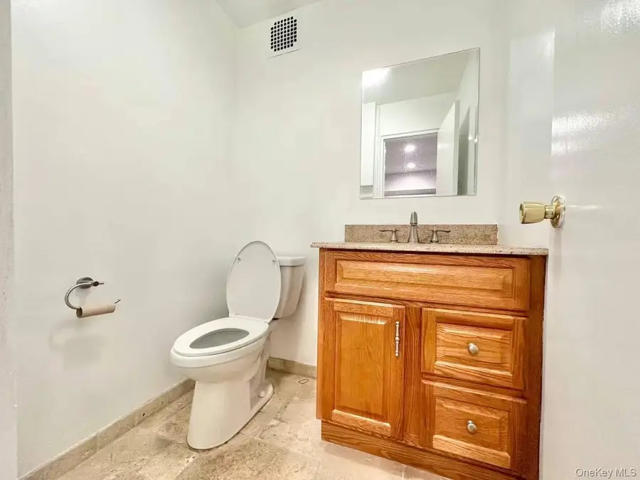 10 Old Mamaroneck Road #1A, White Plains, NY 10605 - #2