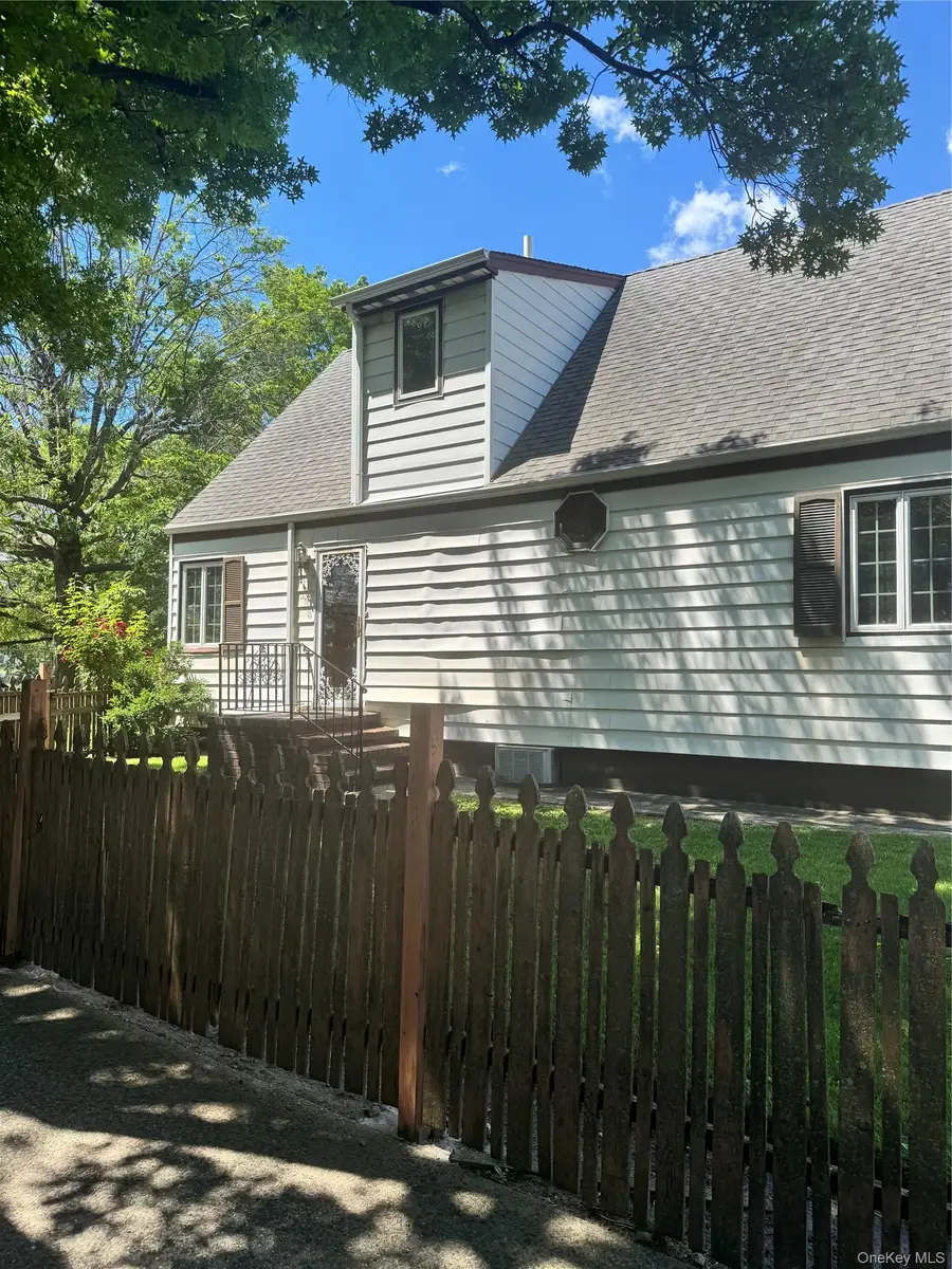 8019 Grand Central Parkway, East Elmhurst, NY 11370 - #2