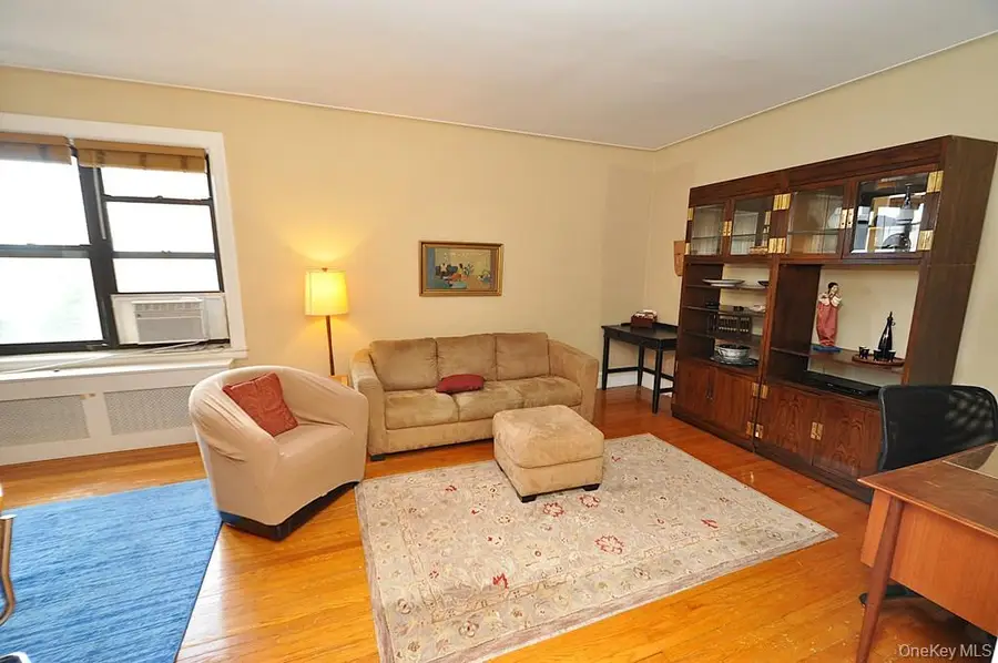 143 Garth Road #5J, Scarsdale, NY 10583 - #2