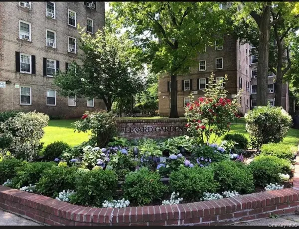 51-34 30 Avenue #E2, Woodside, NY 11377