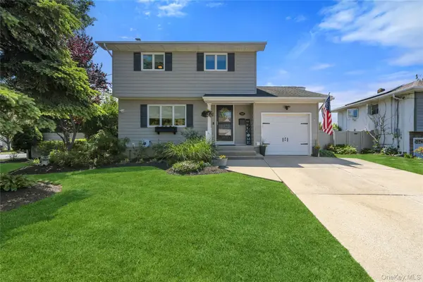 2448 Wallen Lane, North Bellmore, NY 11710