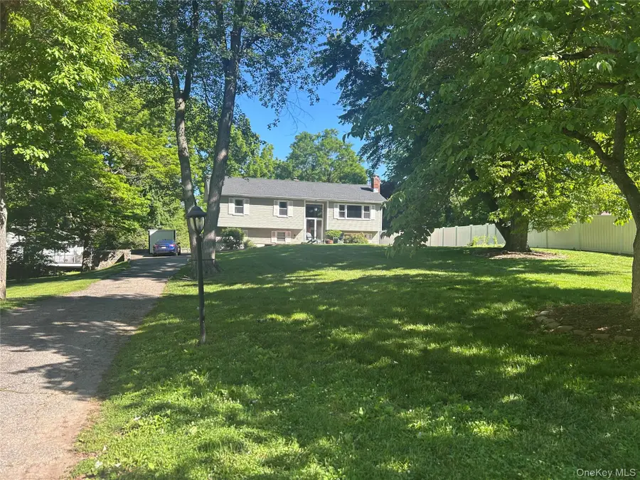 101 Dutch Street, Montrose, NY 10548 - #2