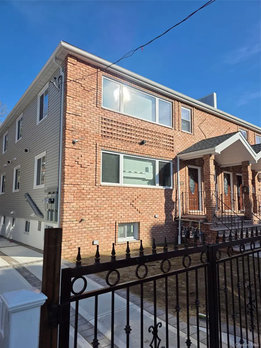 1724 New Haven Avenue, Far Rockaway, NY 11691 - #2