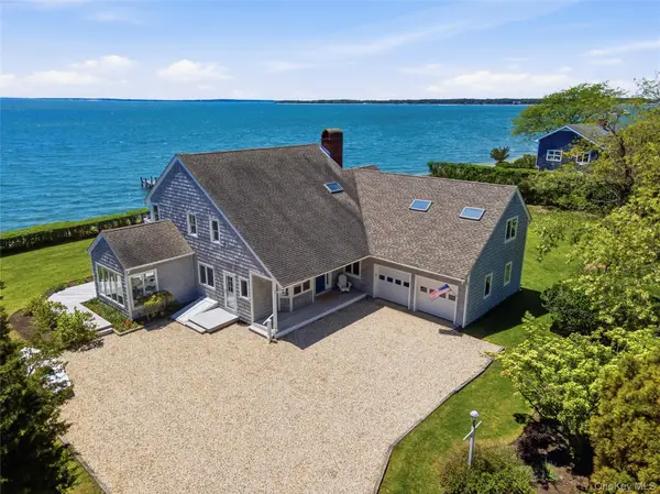 90 Peconic Avenue, Shelter Island, NY 11964
