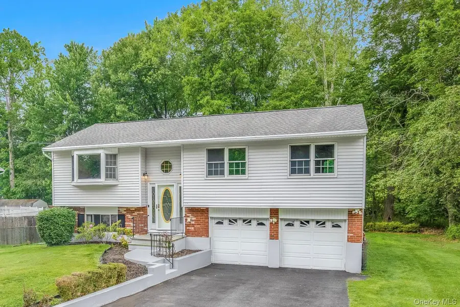 51 Sutton Park Road, Poughkeepsie, NY 12603 - #2