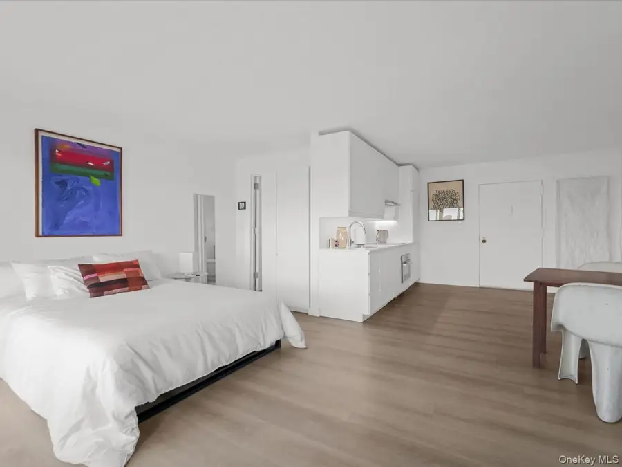 25-40 Shore Blvd, Astoria, NY 11020 - #2