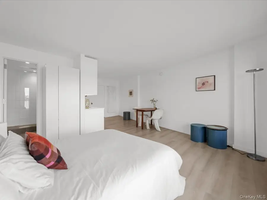 25-40 Shore Blvd, Astoria, NY 11020 - #3