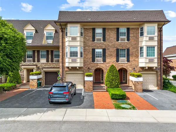 207-23 Darren Drive #2nd Floor, Bayside, NY 11360