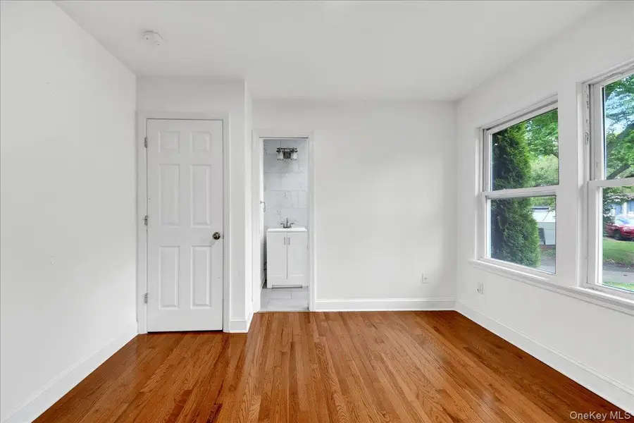 9 Hillside Close, White Plains, NY 10603 - #3