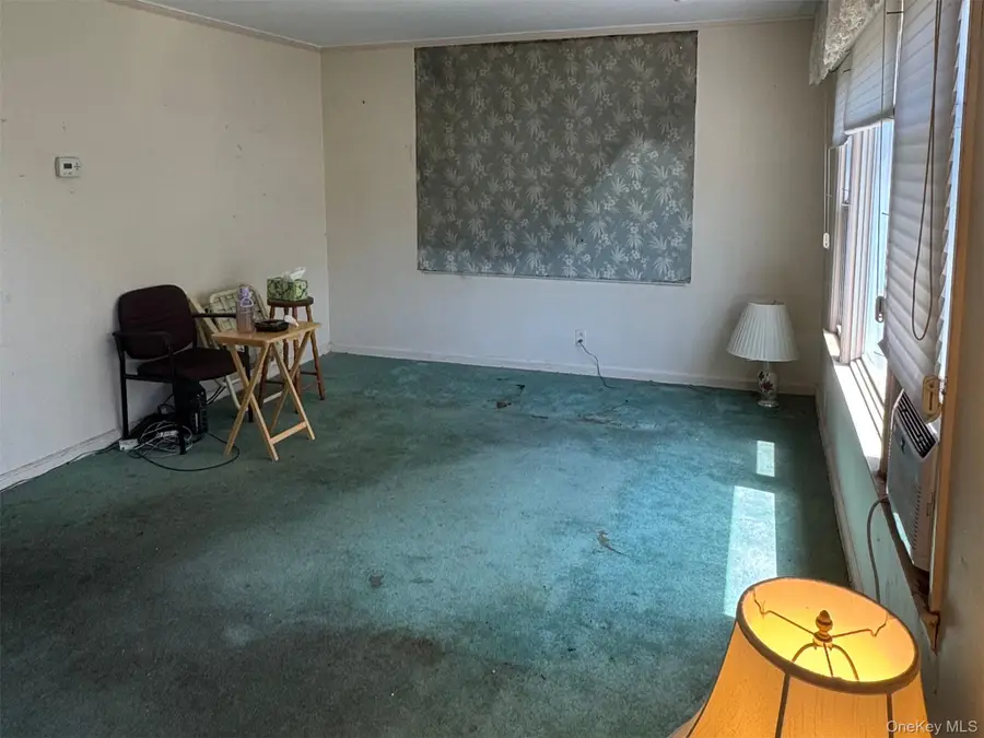 253 Eagle Avenue, West Hempstead, NY 11552 - #2