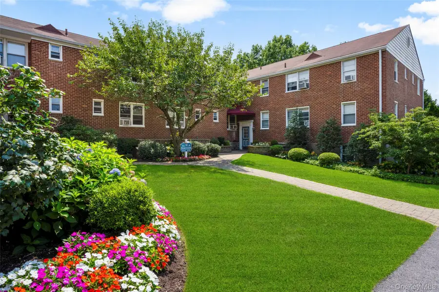 9 Bryant Crescent #1J, White Plains, NY 10605 - #3