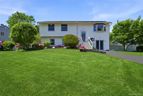 30 Mercury Avenue, East Patchogue, NY 11772