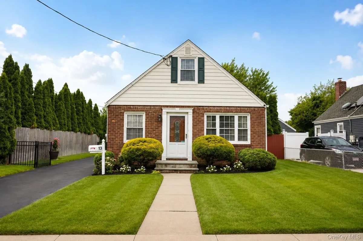 13 Gerald Avenue, Hicksville, NY 11801 - #1