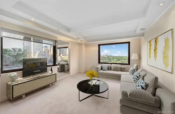 160 Central Park S #1607, New York (Manhattan), NY 10019
