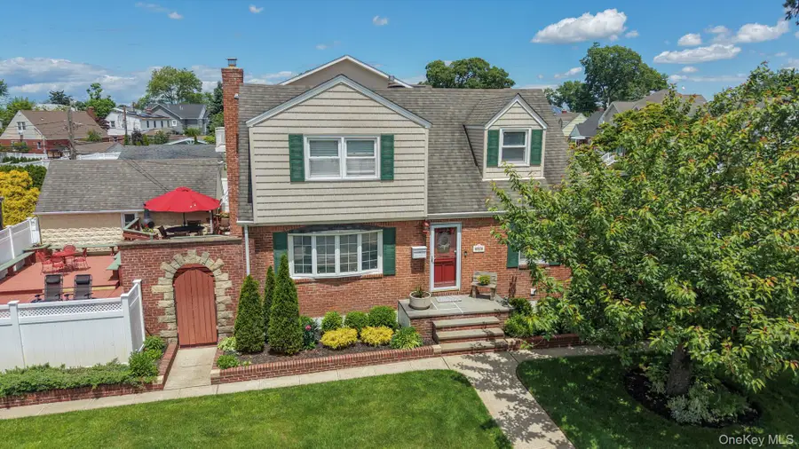 1006 Glen Drive, Franklin Square, NY 11010 - #2