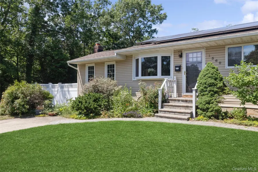 1560 Brightshore Boulevard, Bay Shore, NY 11706 - #2