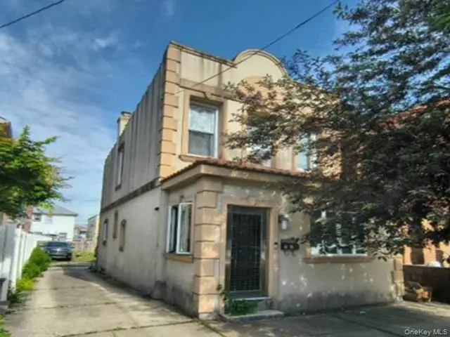 6125 165th Street, Flushing, NY 11365 - #1
