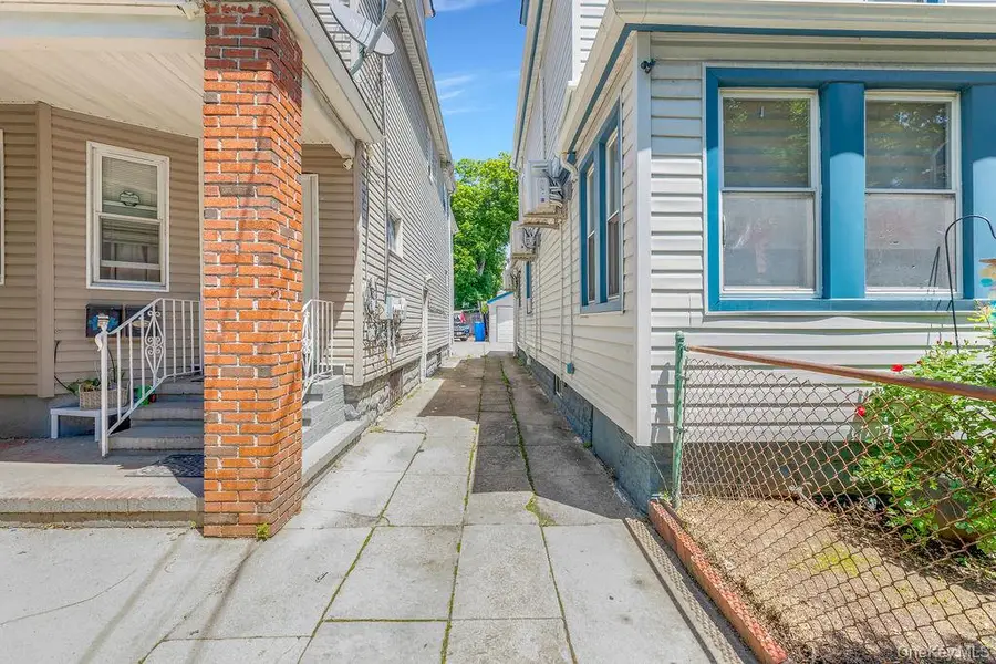 105-23 Remington Street, Jamaica, NY 11435 - #2