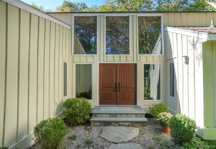 22 Peters Lane, Pound Ridge, NY 10576 - #2
