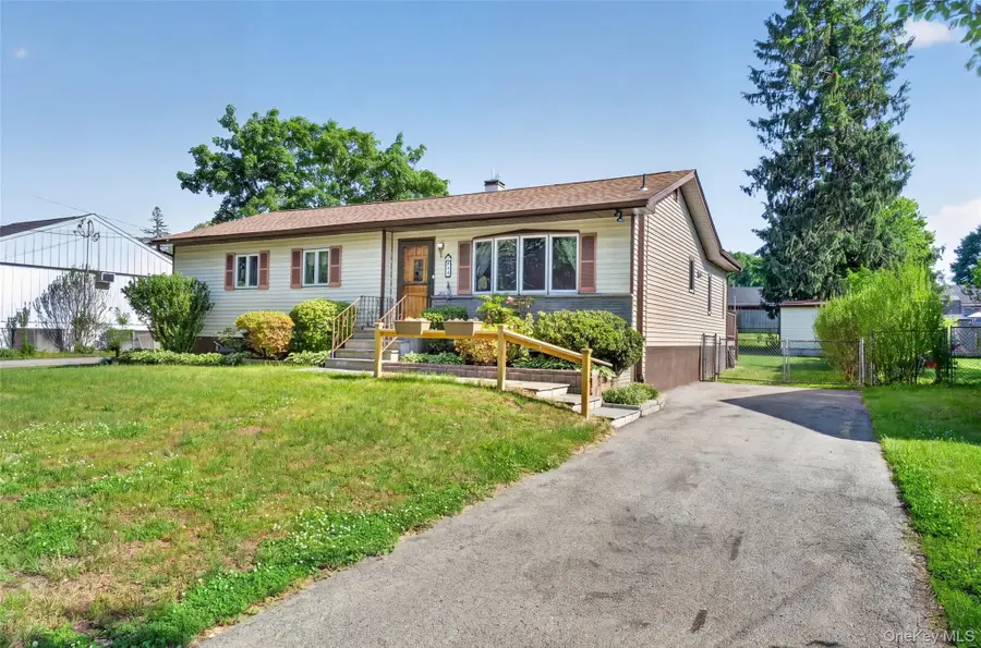 20 Glen Drive, Wappingers Falls, NY 12590 - #2