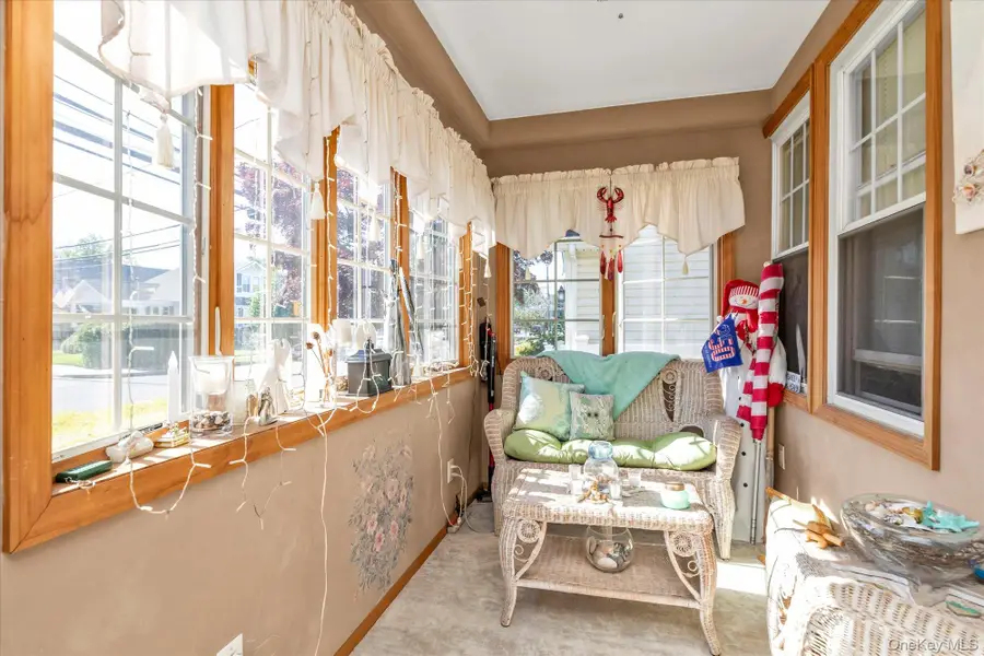 244 Rolling Street, Malverne, NY 11565 - #3