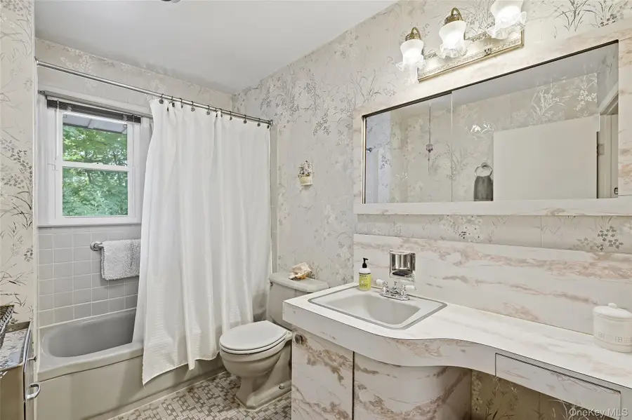 4 Buena Vista Avenue, Peekskill, NY 10566 - #2