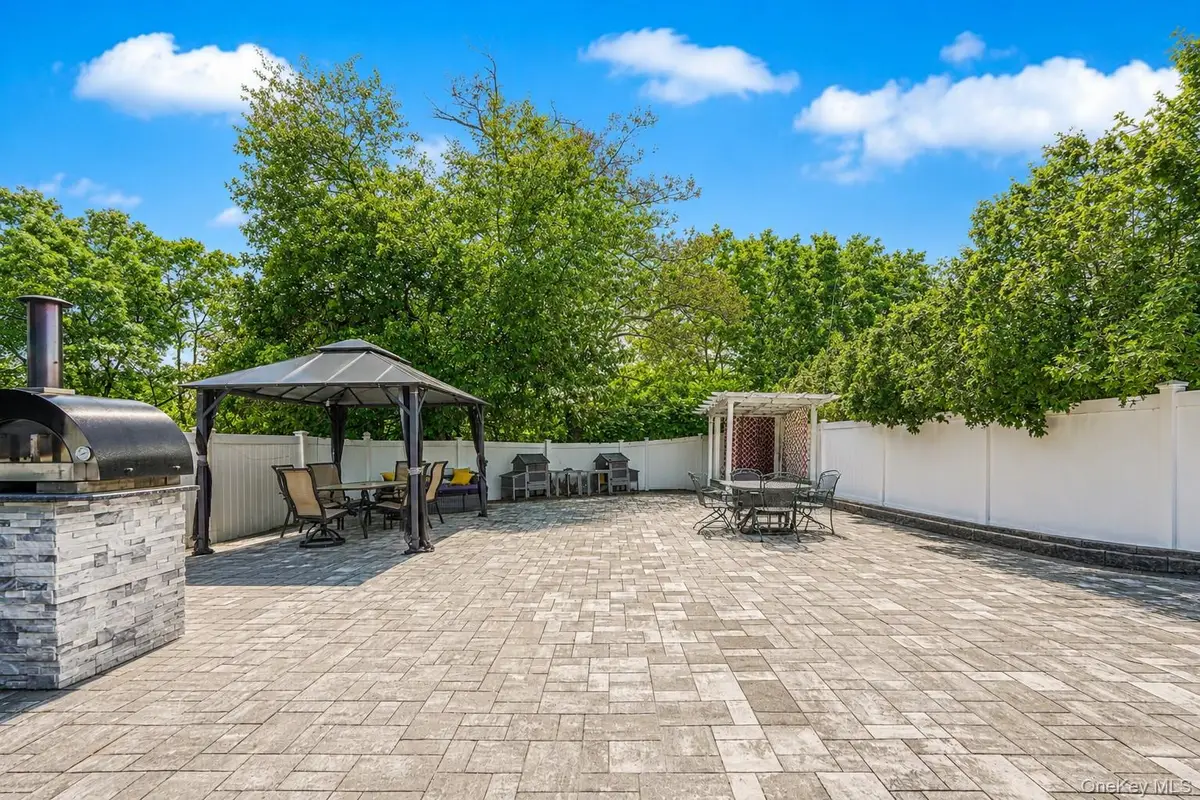 28 Weiner Street, Staten Island, NY 10309 - #1