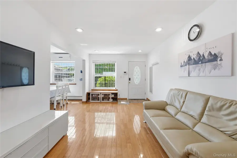 206-59 46th Avenue, Bayside, NY 11361 - #3