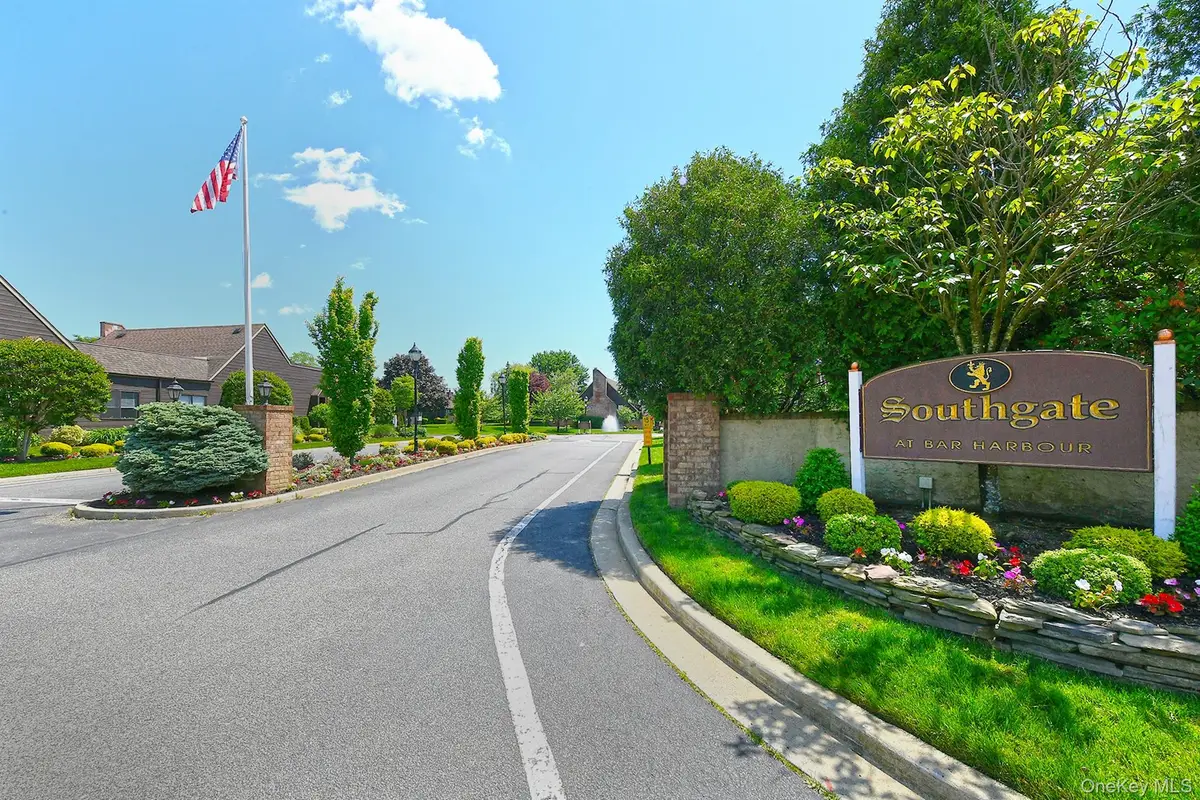 161 Southgate Drive, Massapequa Park, NY 11762 - #1