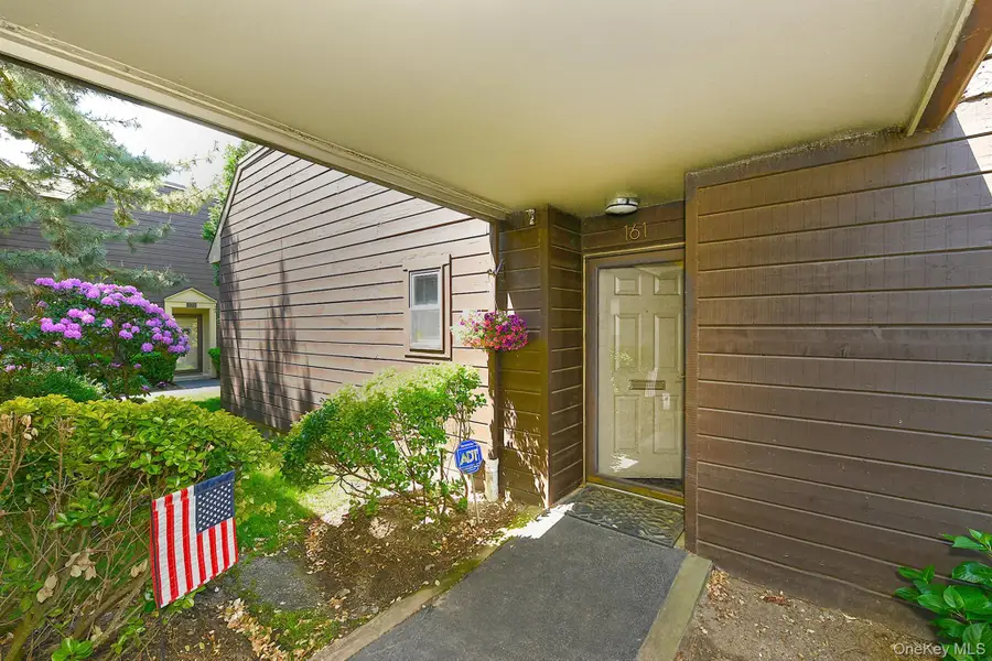 161 Southgate Drive, Massapequa Park, NY 11762 - #2