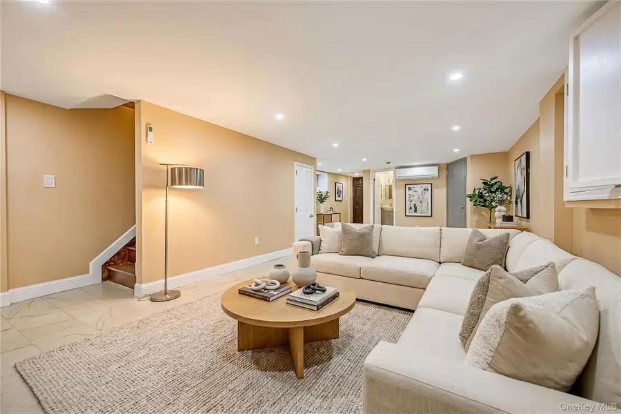 10535 135th Street, South Richmond Hill, NY 11419 - #3