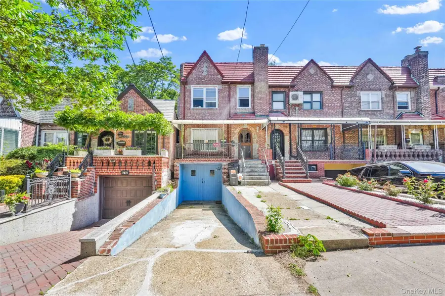 63-163A Alderton Street, Rego Park, NY 11374 - #2