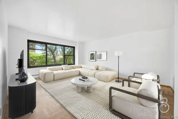 33-52 Crescent Street #4C, Astoria, NY 11106