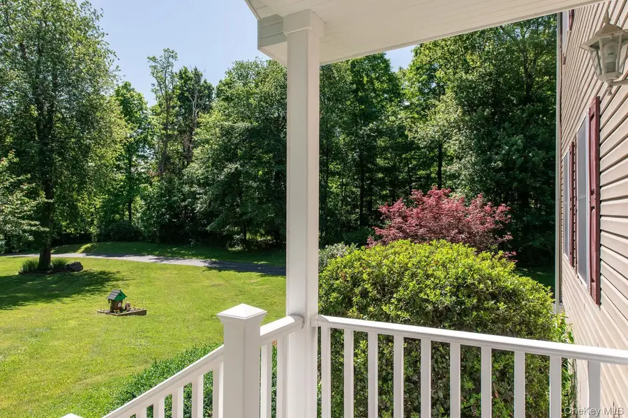 65 Marges Way, Hopewell Junction, NY 12533 - #3