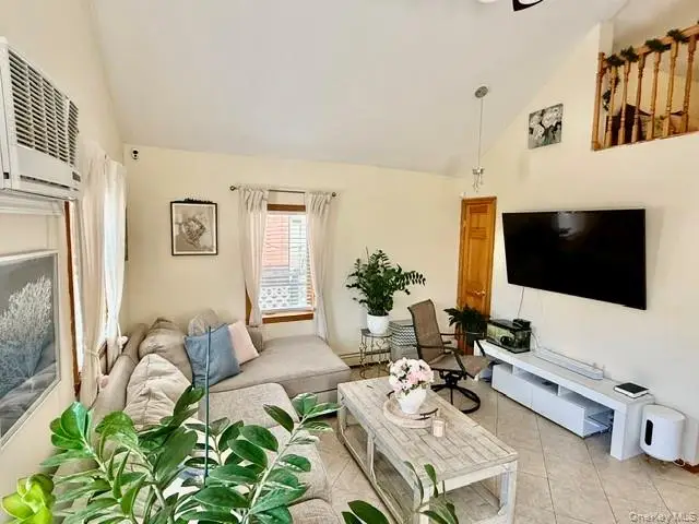 106 E 7th Road, Broad Channel, NY 11693 - #3