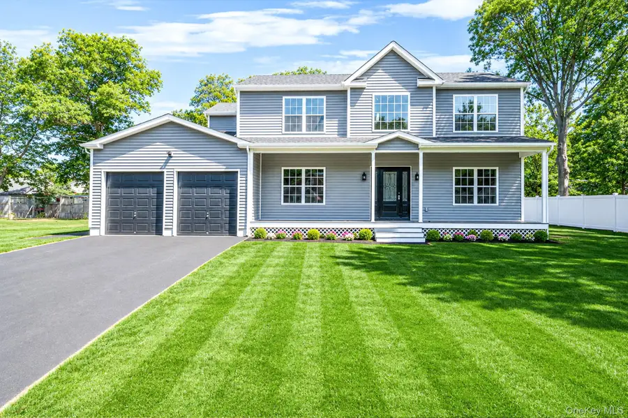 11 Henry Avenue, Ronkonkoma, NY 11779 - #2