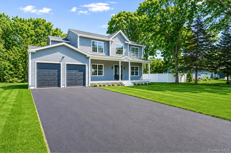 11 Henry Avenue, Ronkonkoma, NY 11779 - #3