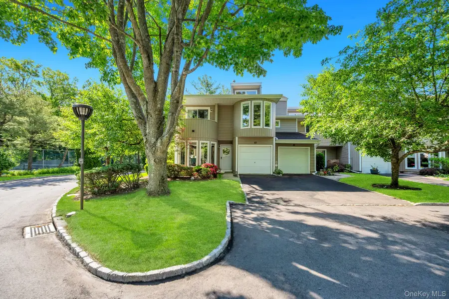 83 Kristin Lane, Hauppauge, NY 11788 - #3