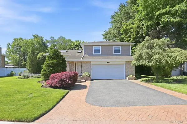 36 Harriet Drive, Syosset, NY 11791