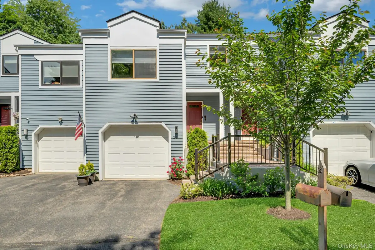 21 Top Of The Ridge #A7, Mamaroneck, NY 10543 - #1
